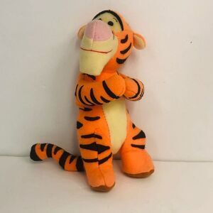 vintage disney tigger plush rattle finger puppet‎ 6 inch 1995 winnie the pooh